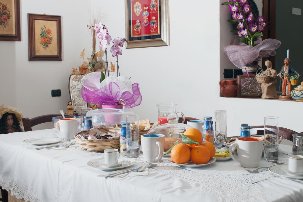 Il Vecchioliveto Di Ornella Bed & Breakfast Marrubiu Phòng bức ảnh